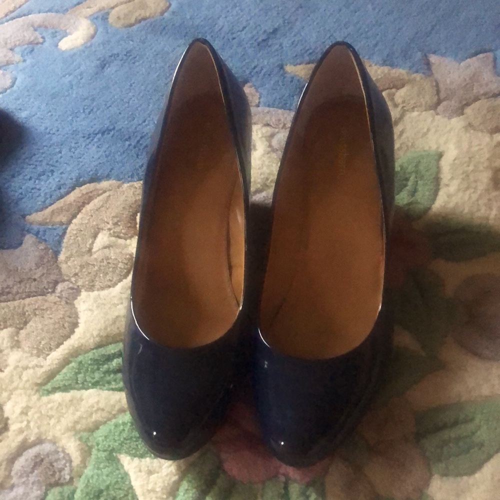 Dress Barn Navy Wedges